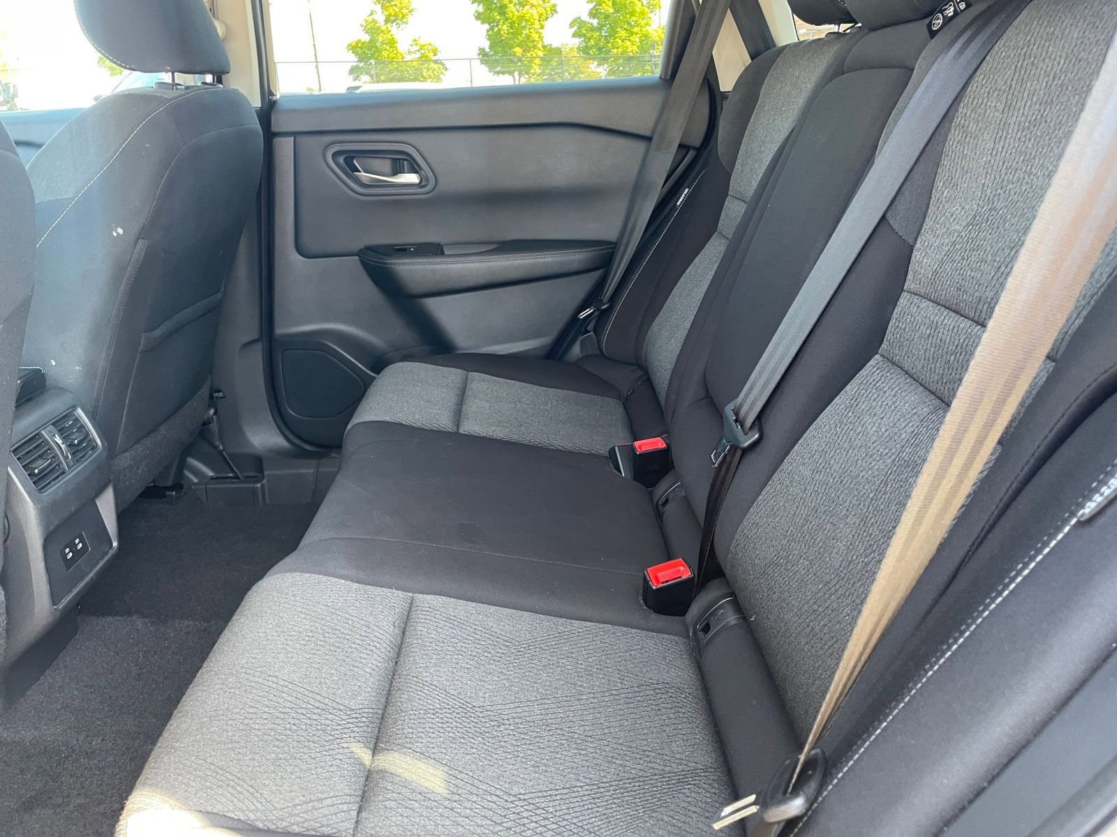 Thumbnail: 2024 Nissan Rogue - 25