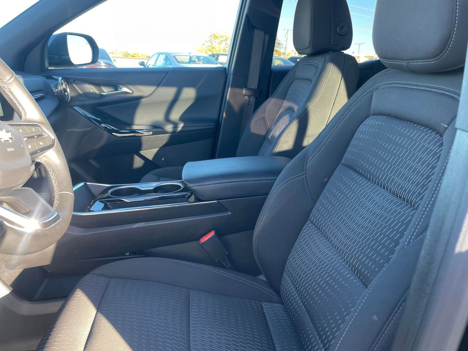 Thumbnail: 2025 Chevrolet Equinox - 27