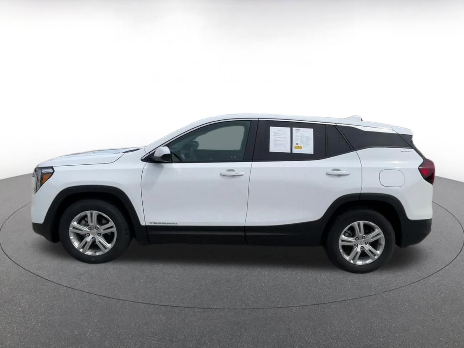 Thumbnail: 2024 GMC Terrain - 9