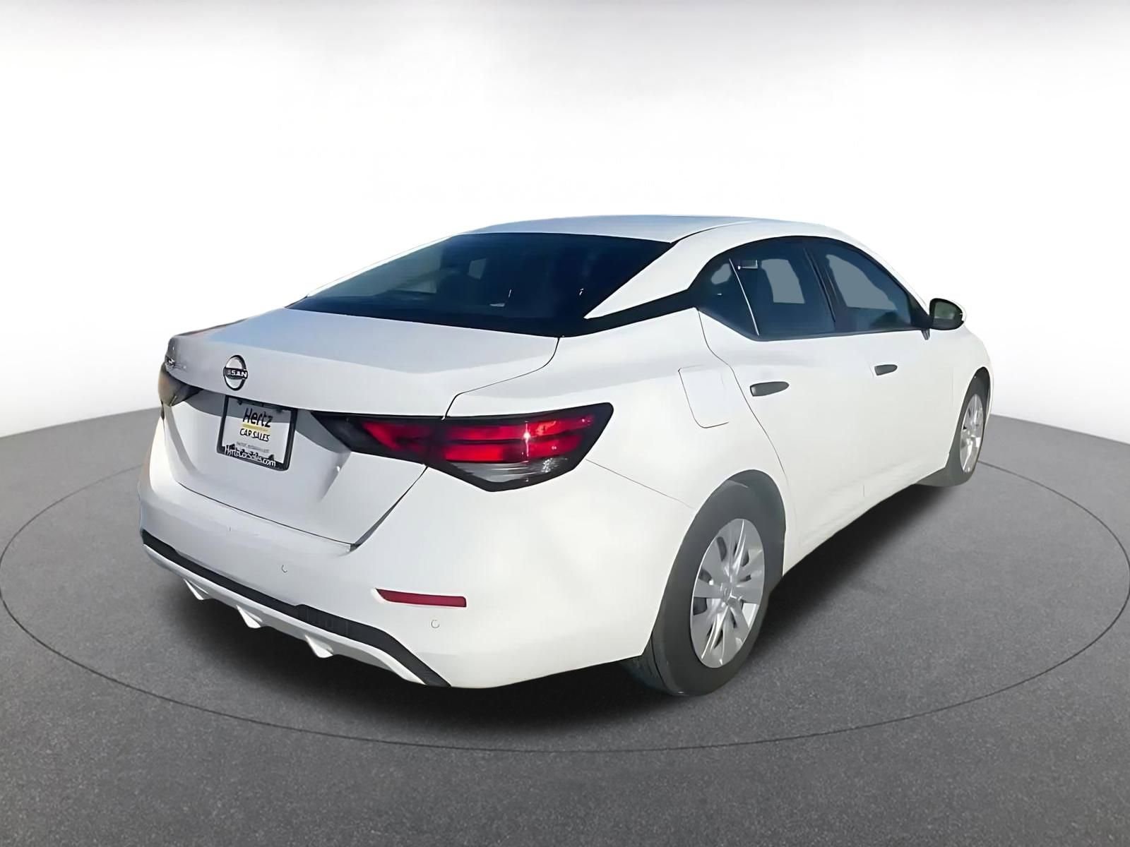 Thumbnail: 2025 Nissan Sentra - 14