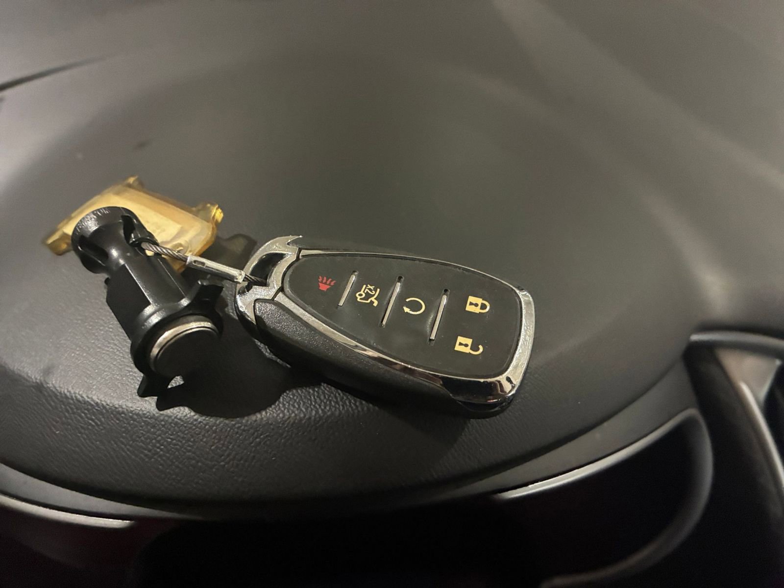 Thumbnail: 2023 Chevrolet Malibu - 21