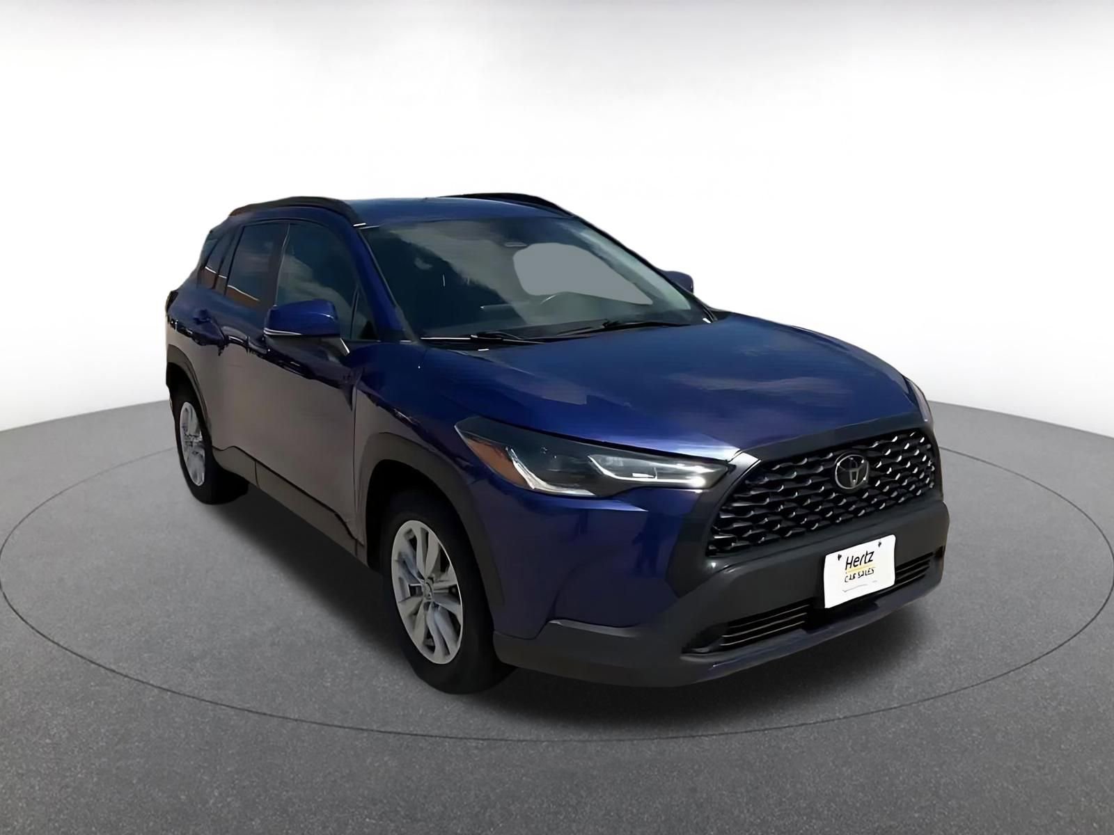 Thumbnail: 2023 Toyota Corolla Cross - 3