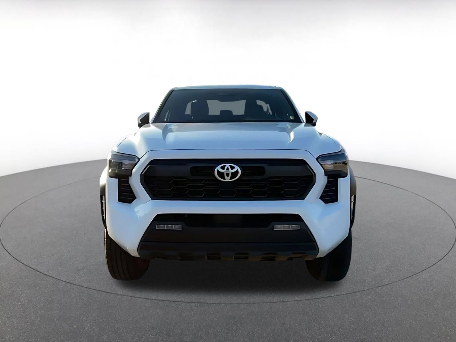 Thumbnail: 2025 Toyota Tacoma - 4