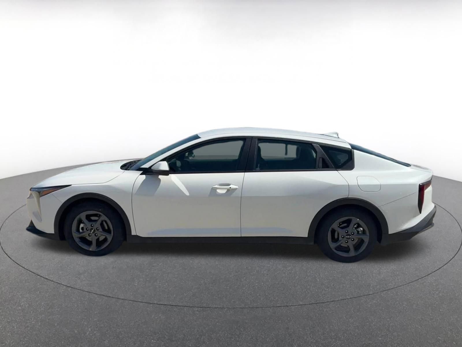 Thumbnail: 2025 Kia K4 - 9