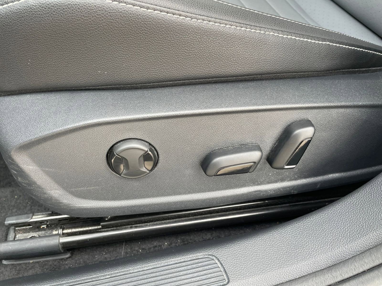 Thumbnail: 2025 Volkswagen Jetta - 23