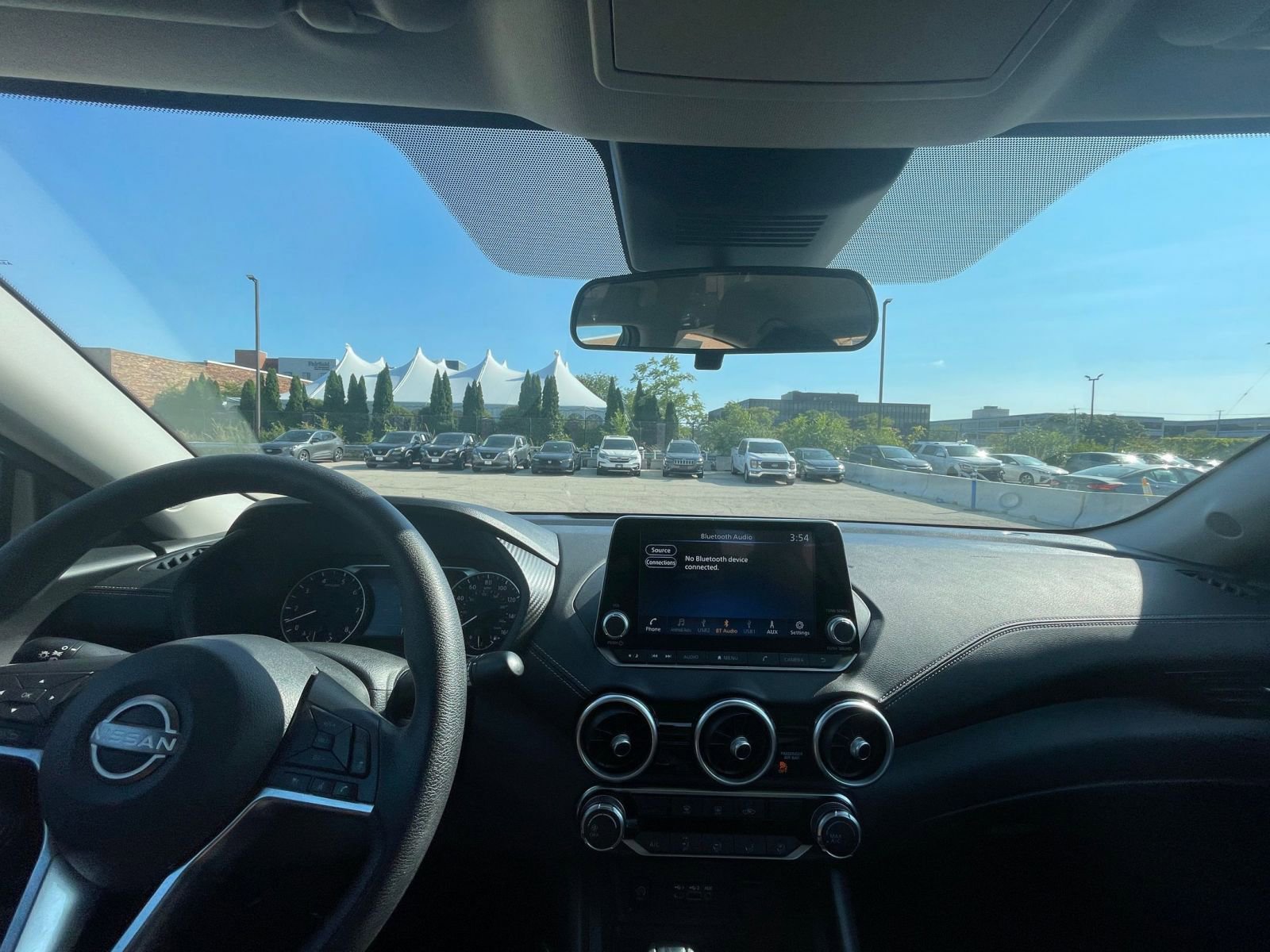 Thumbnail: 2024 Nissan Sentra - 32