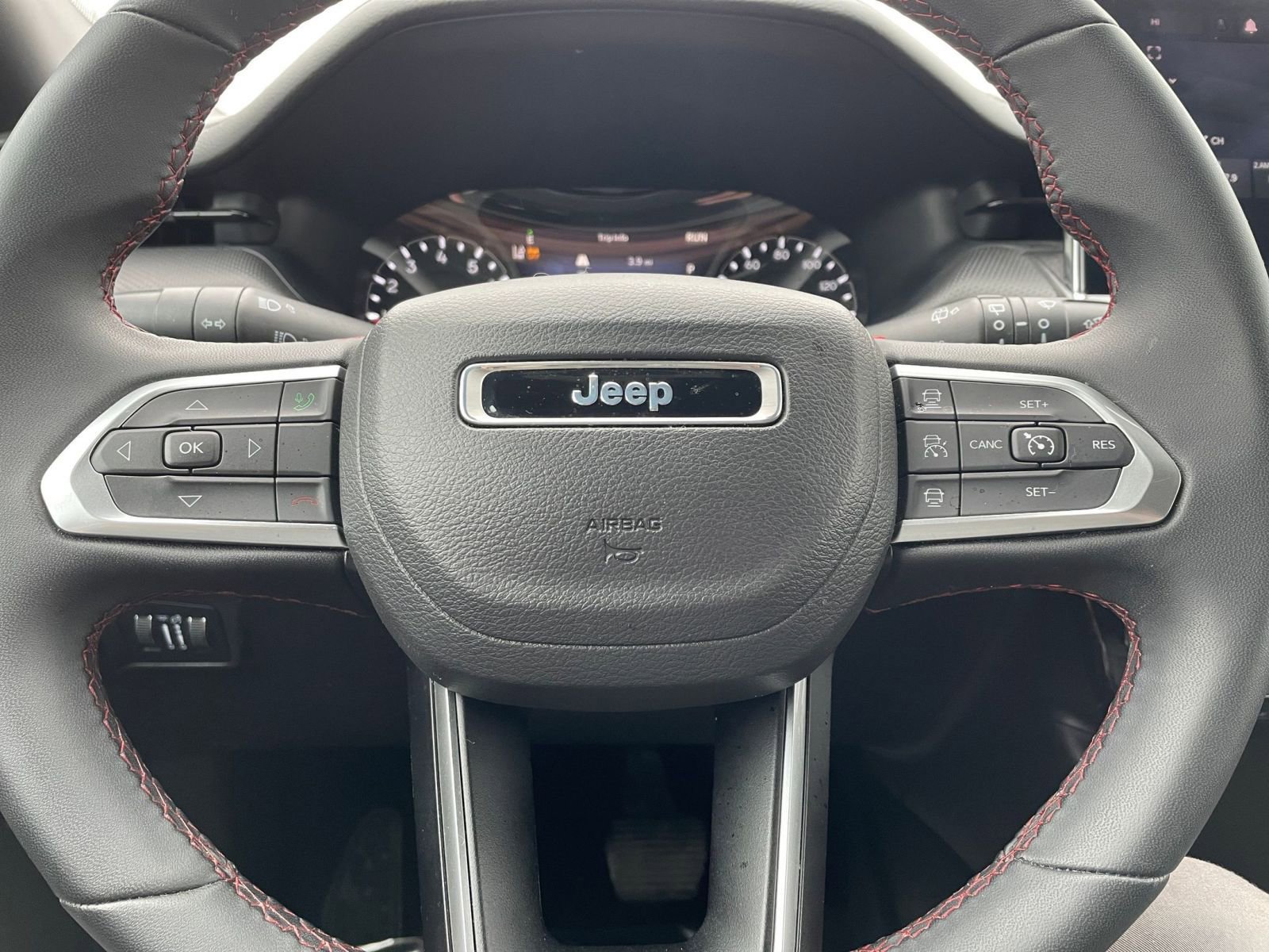 Thumbnail: 2025 Jeep Compass - 28