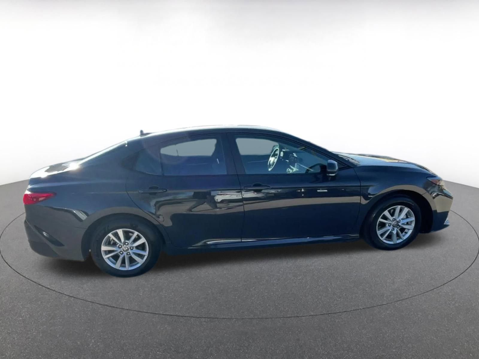 Thumbnail: 2025 Toyota Camry - 15