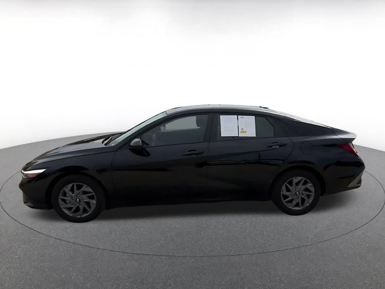 Thumbnail: 2026 Hyundai Elantra - 8