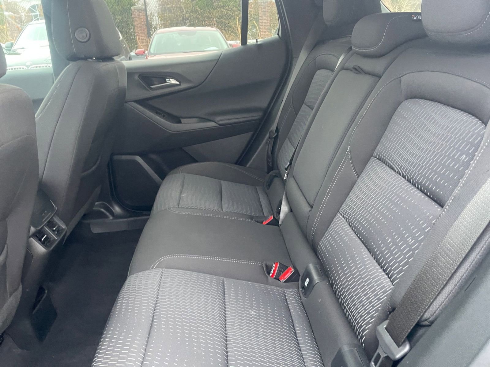 Thumbnail: 2025 Chevrolet Equinox - 25