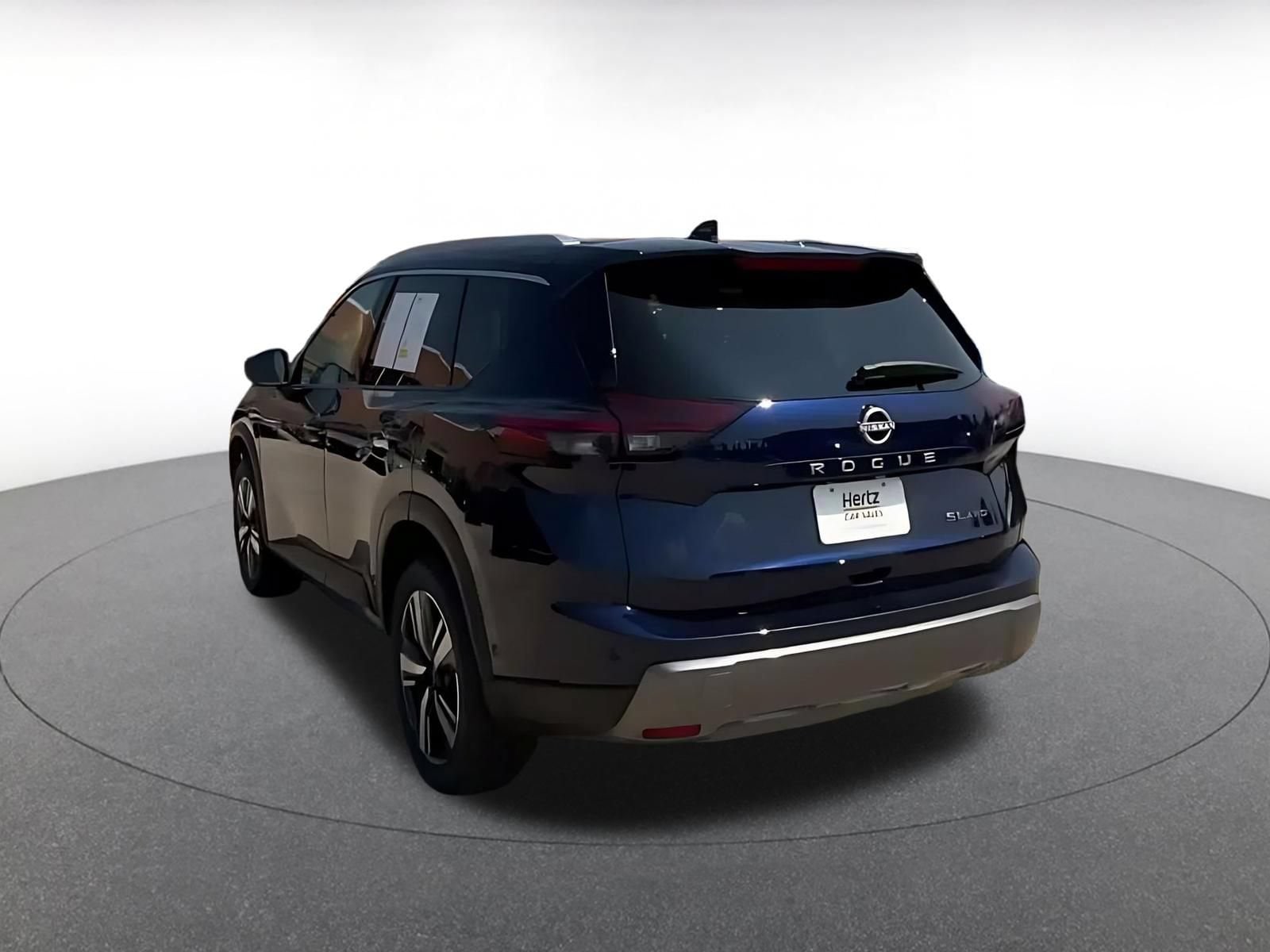 Thumbnail: 2026 Nissan Rogue - 10