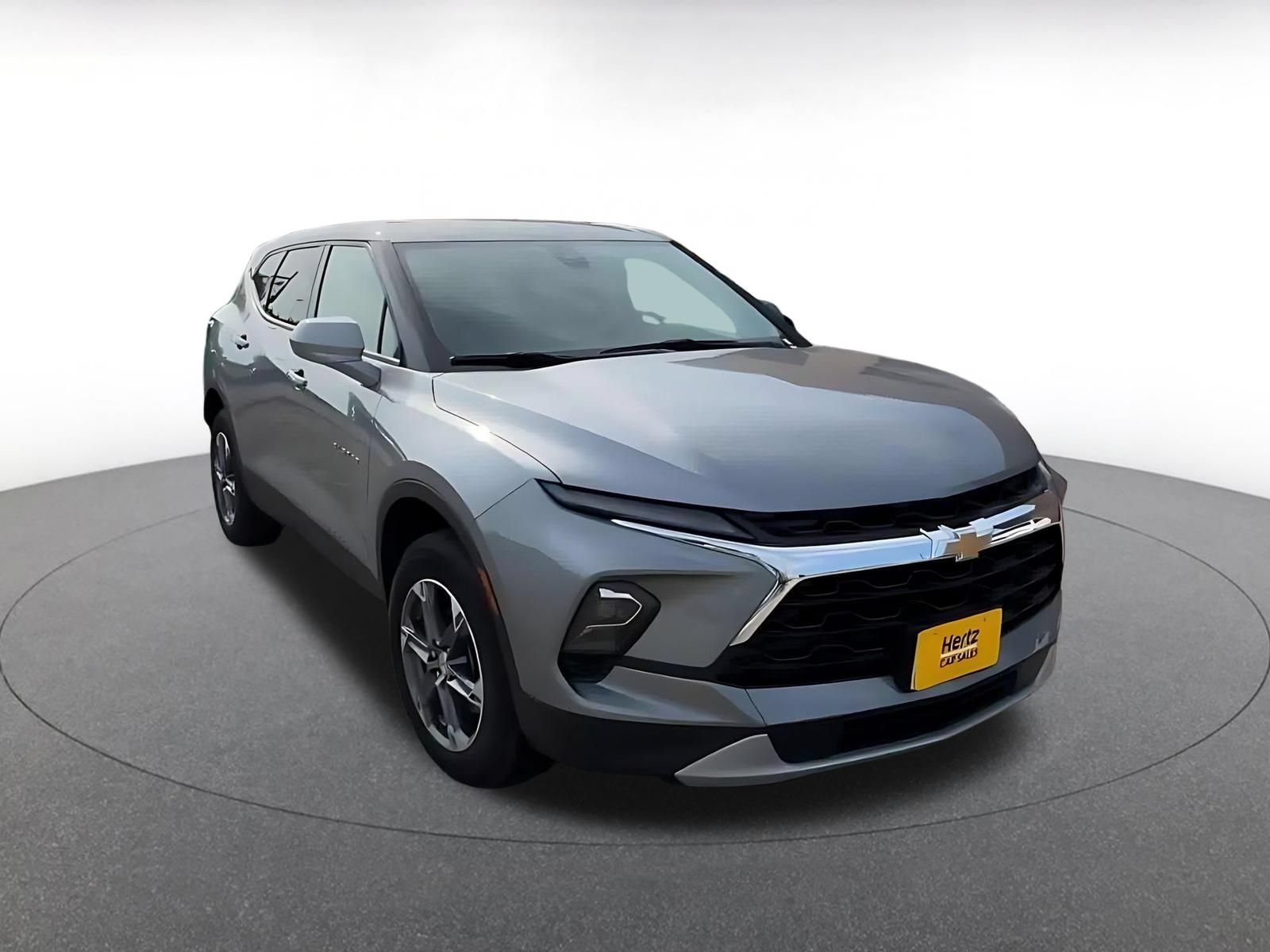 Thumbnail: 2026 Chevrolet Blazer - 3