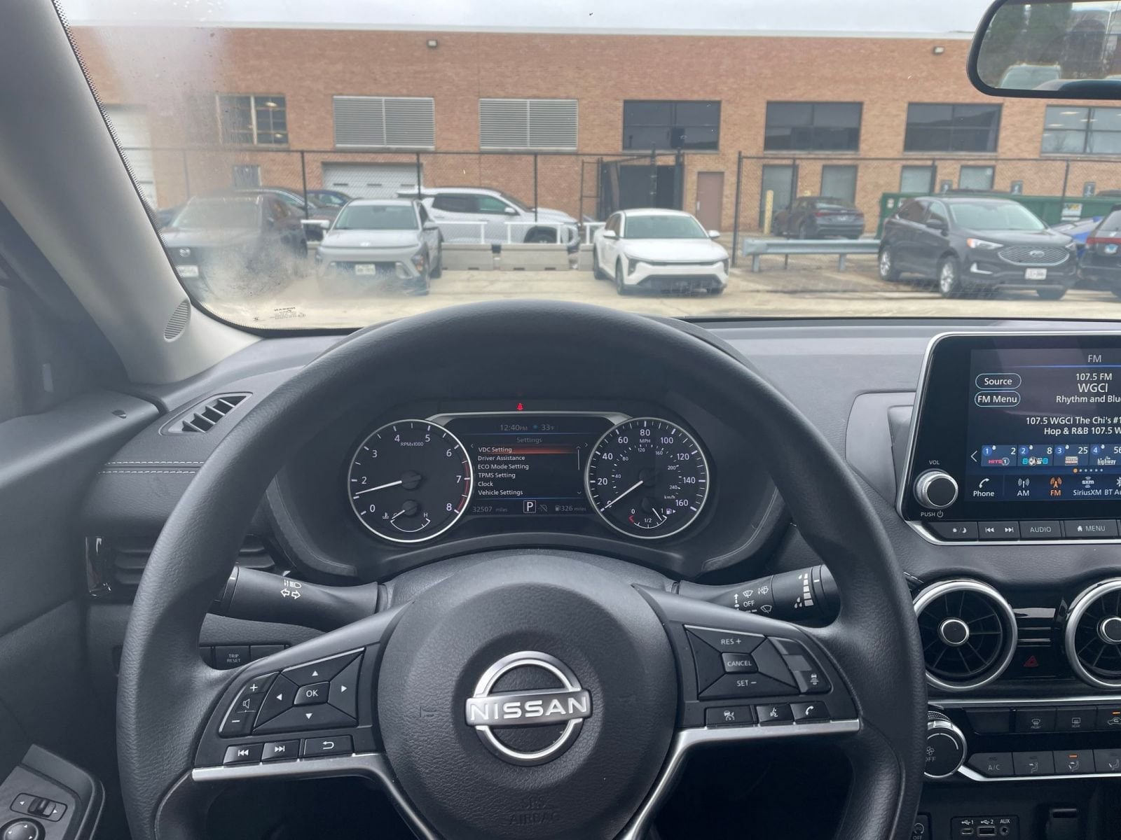 Thumbnail: 2025 Nissan Sentra - 32