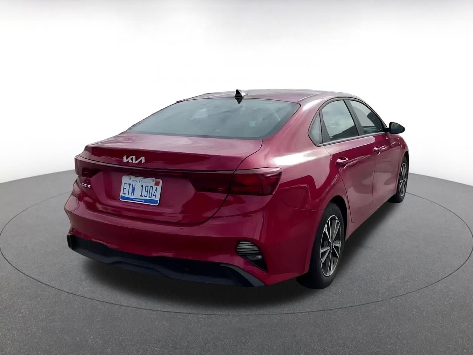 Thumbnail: 2024 Kia Forte - 13