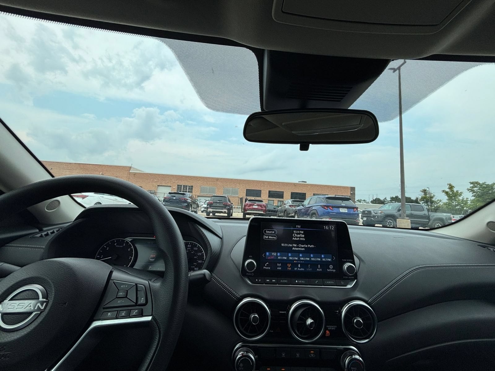Thumbnail: 2025 Nissan Sentra - 30