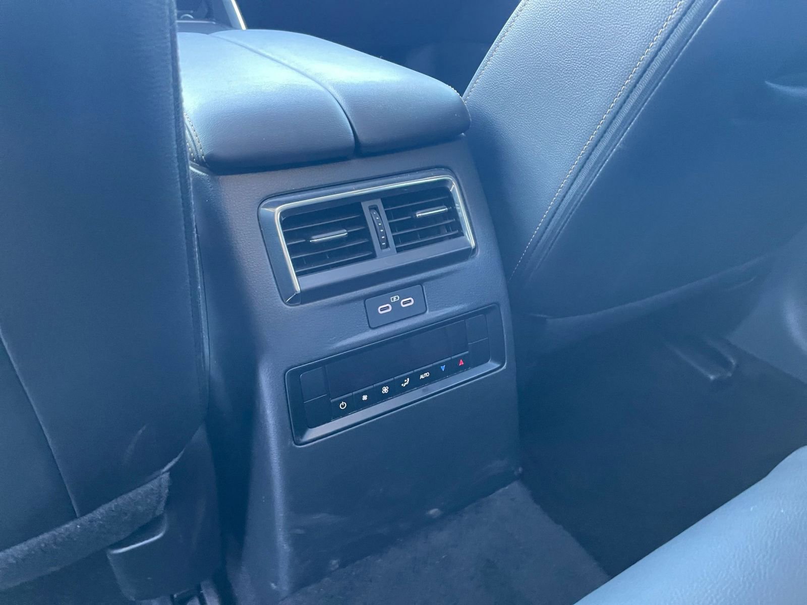 Thumbnail: 2025 Mazda CX-90 - 24