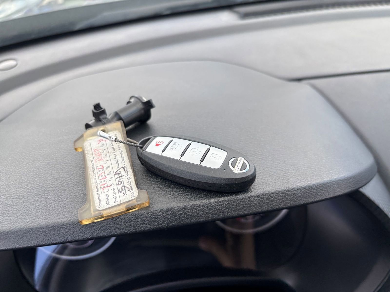 Thumbnail: 2023 Nissan Sentra - 21