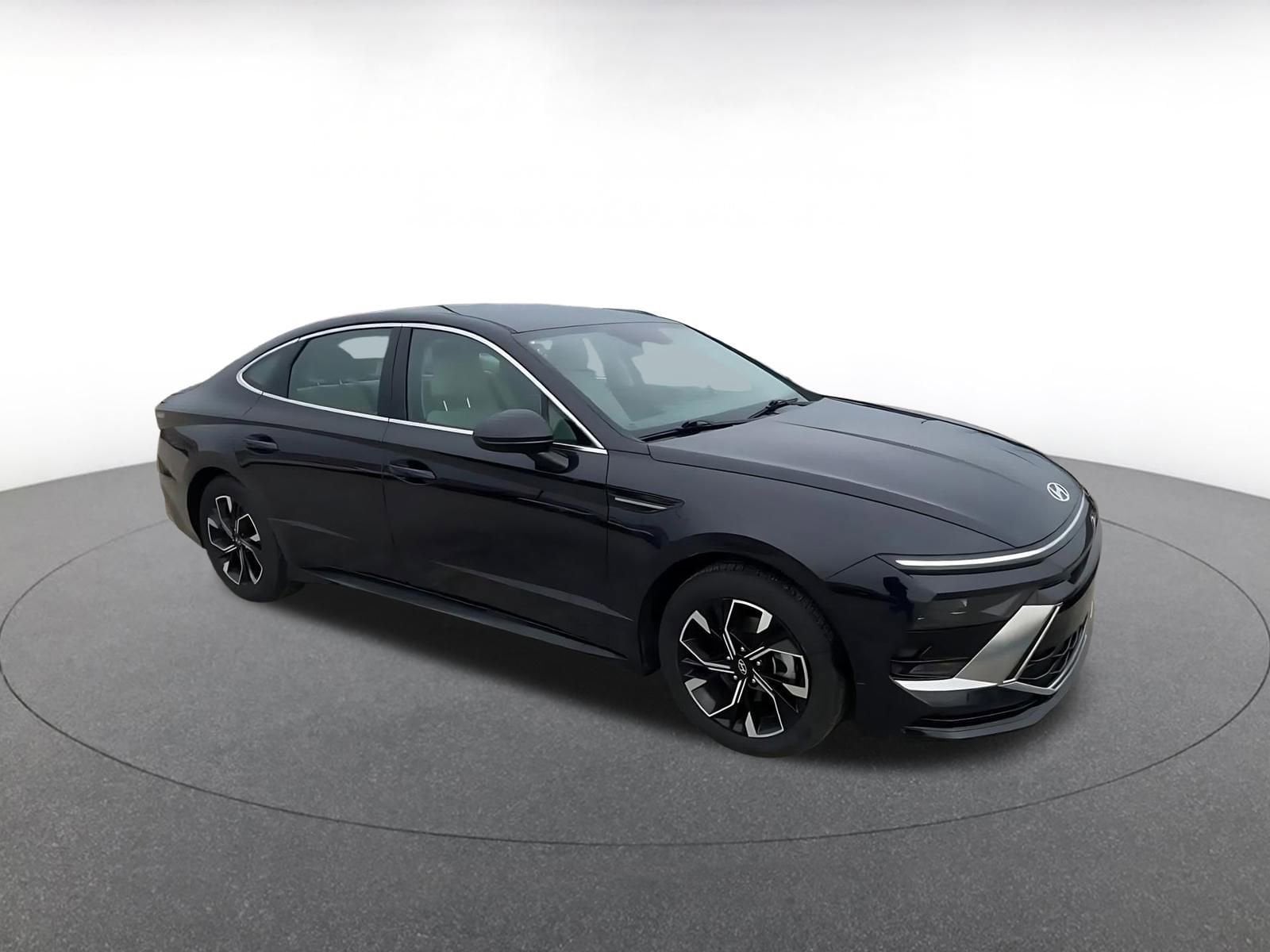 Thumbnail: 2025 Hyundai Sonata - 2