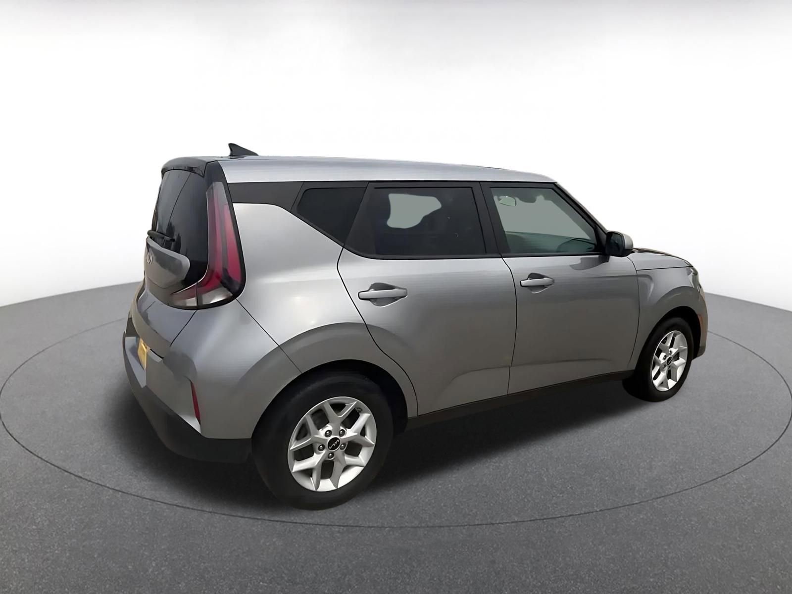 Thumbnail: 2024 Kia Soul - 14
