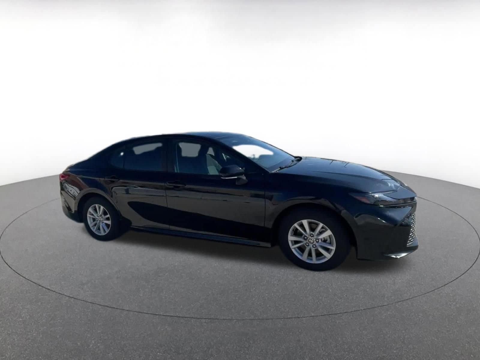 Thumbnail: 2025 Toyota Camry - 2