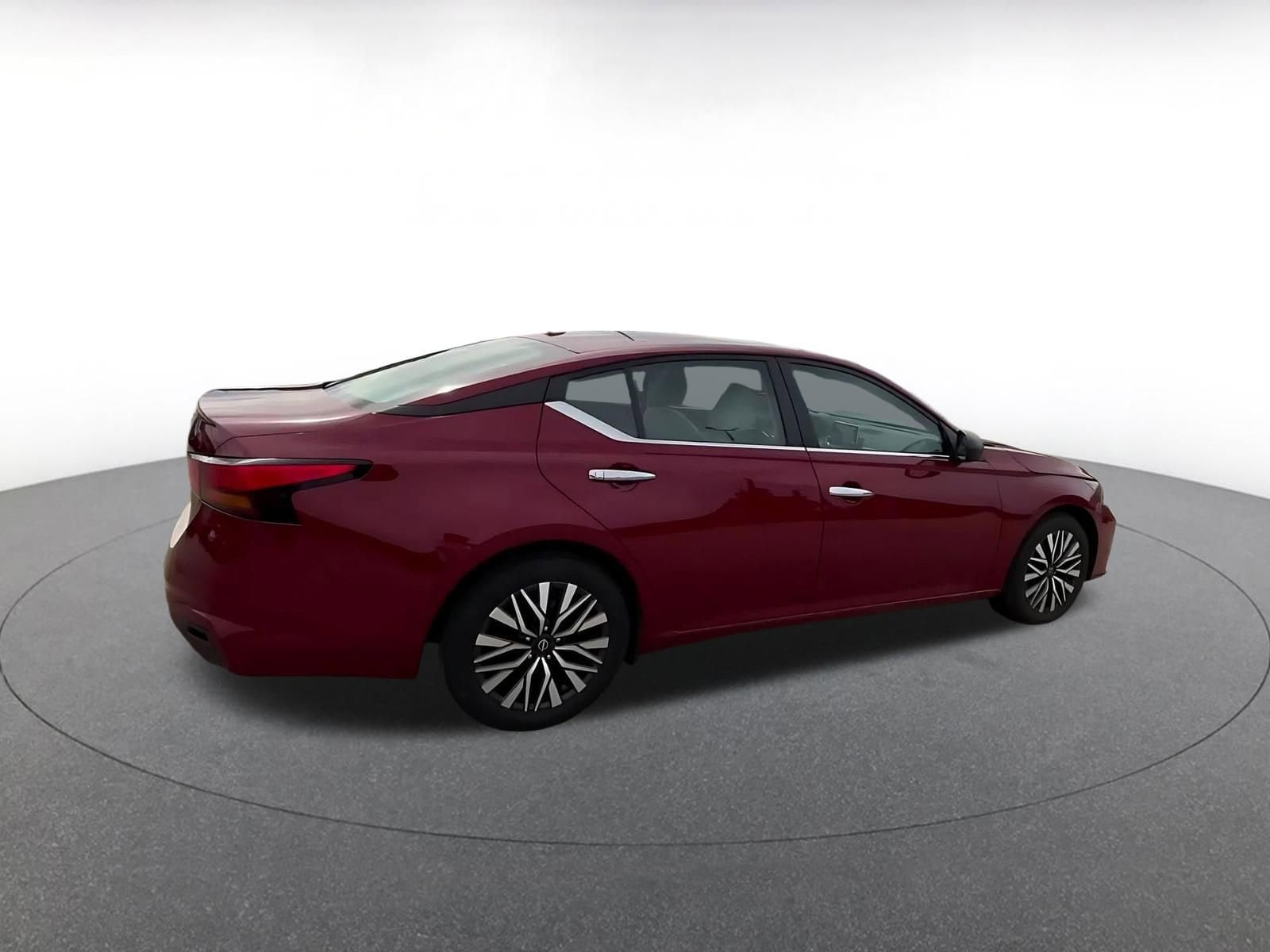 Thumbnail: 2025 Nissan Altima - 15