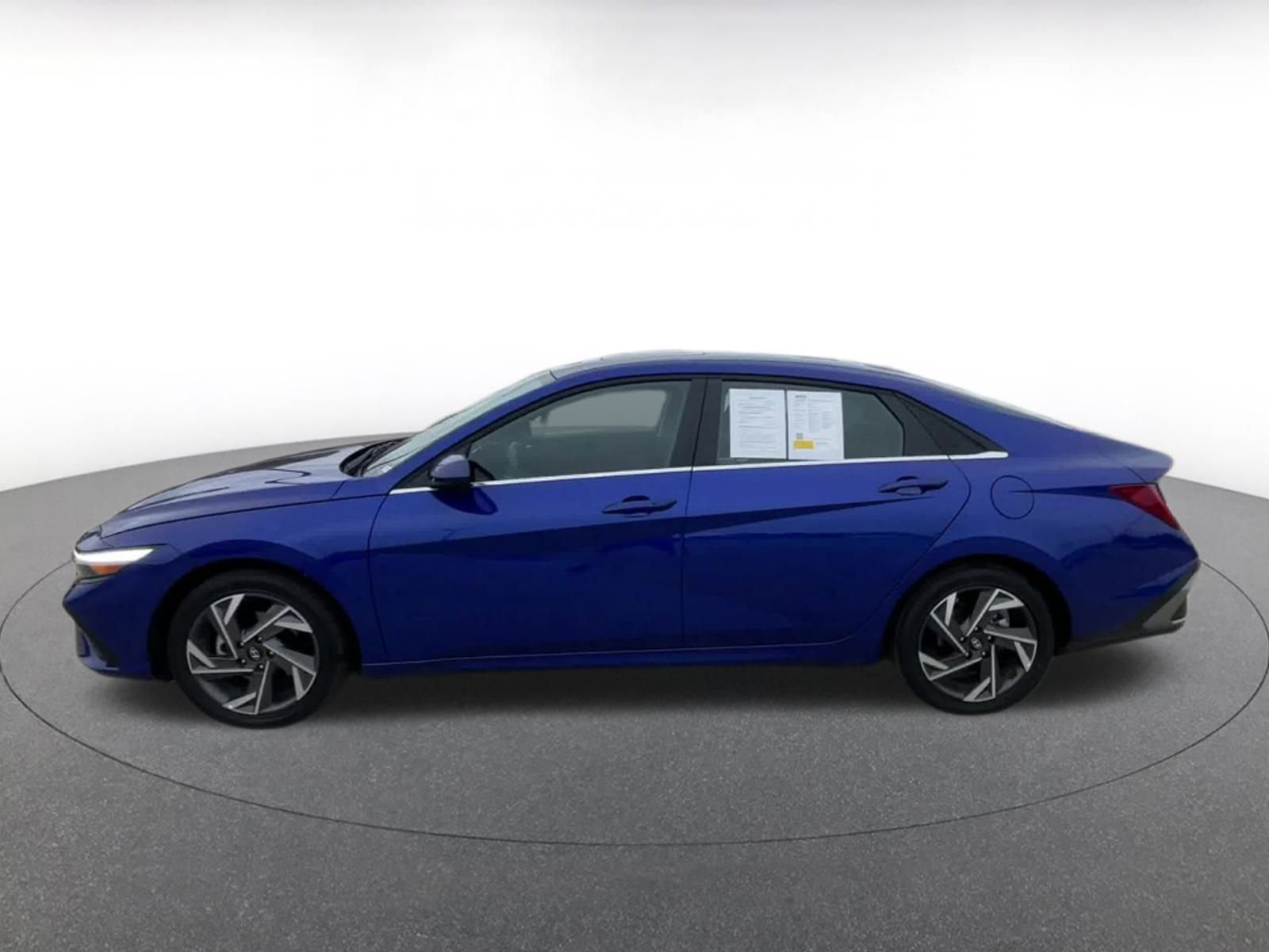 Thumbnail: 2025 Hyundai Elantra - 9