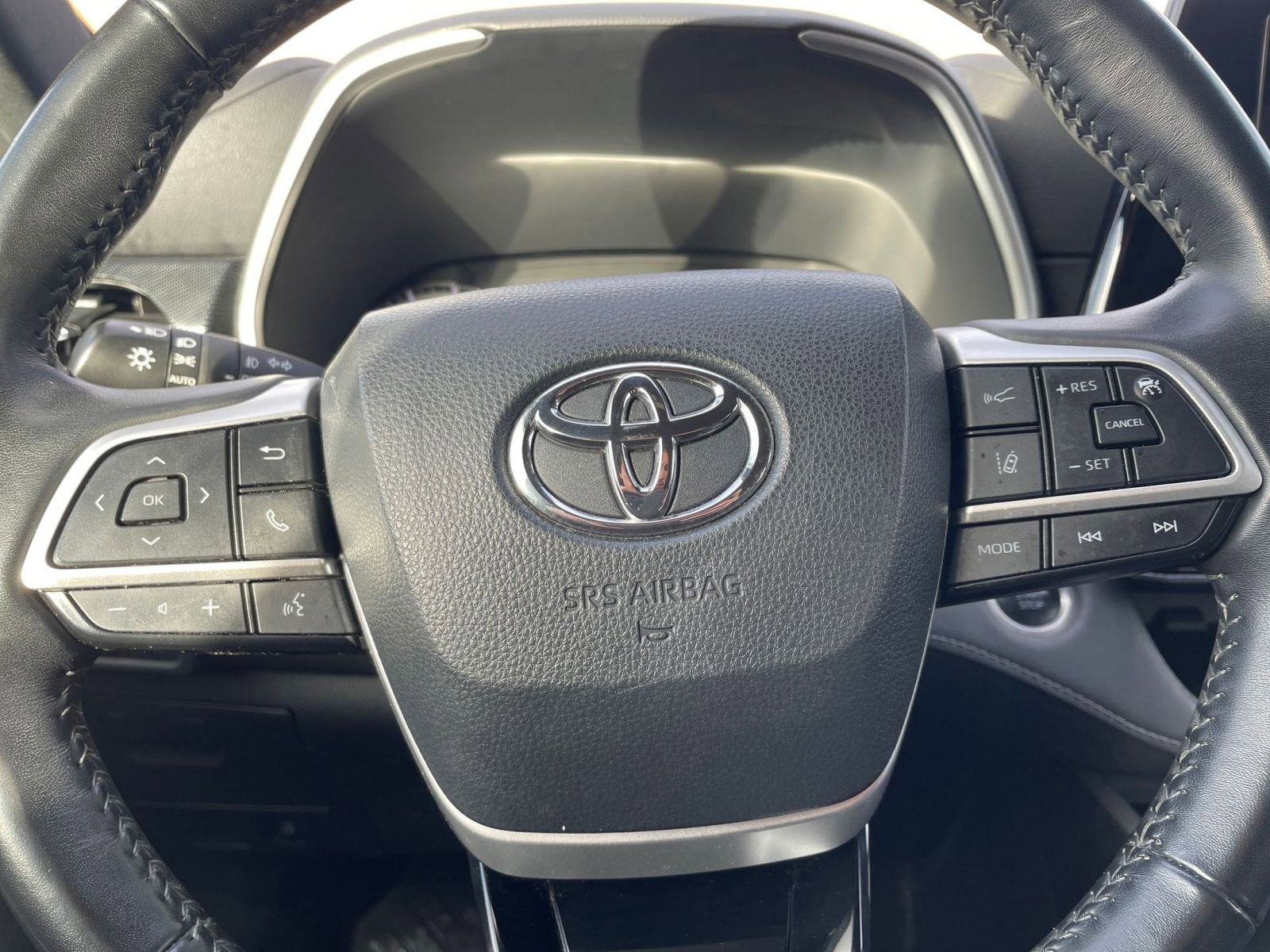 Thumbnail: 2024 Toyota Highlander - 29