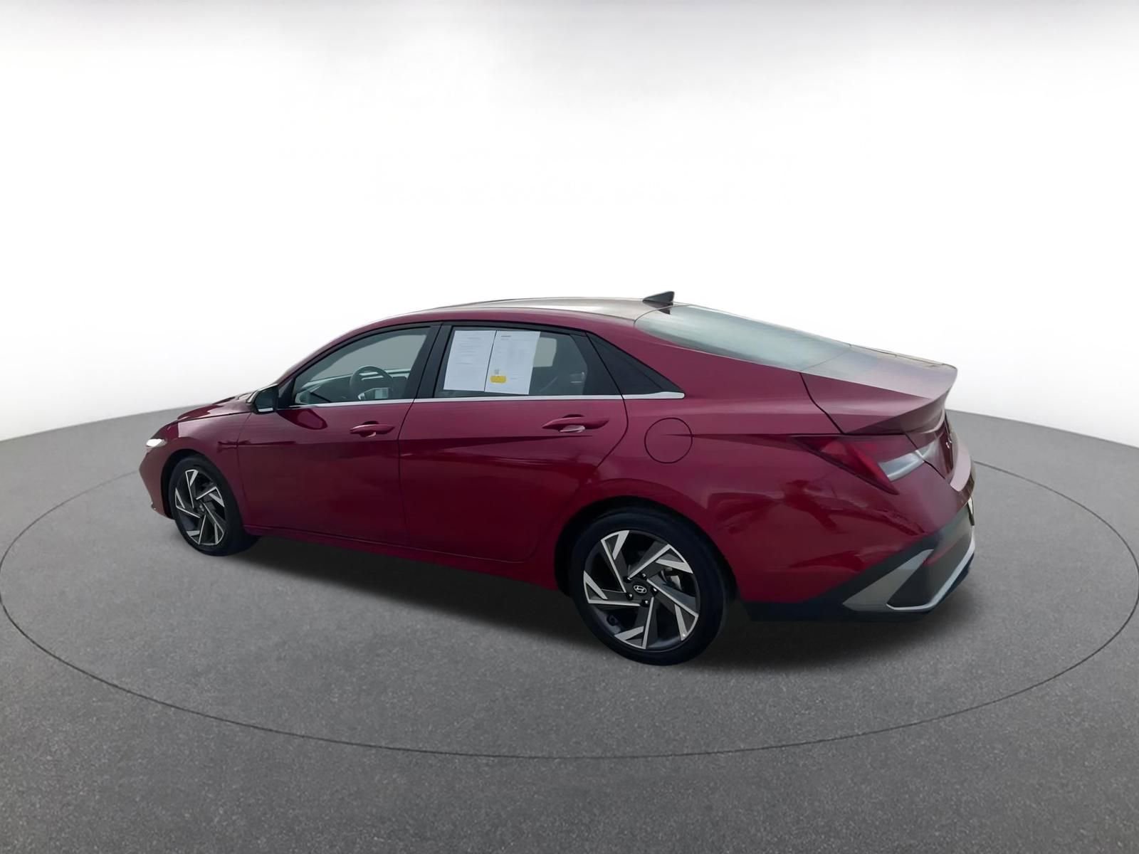 Thumbnail: 2025 Hyundai Elantra - 10