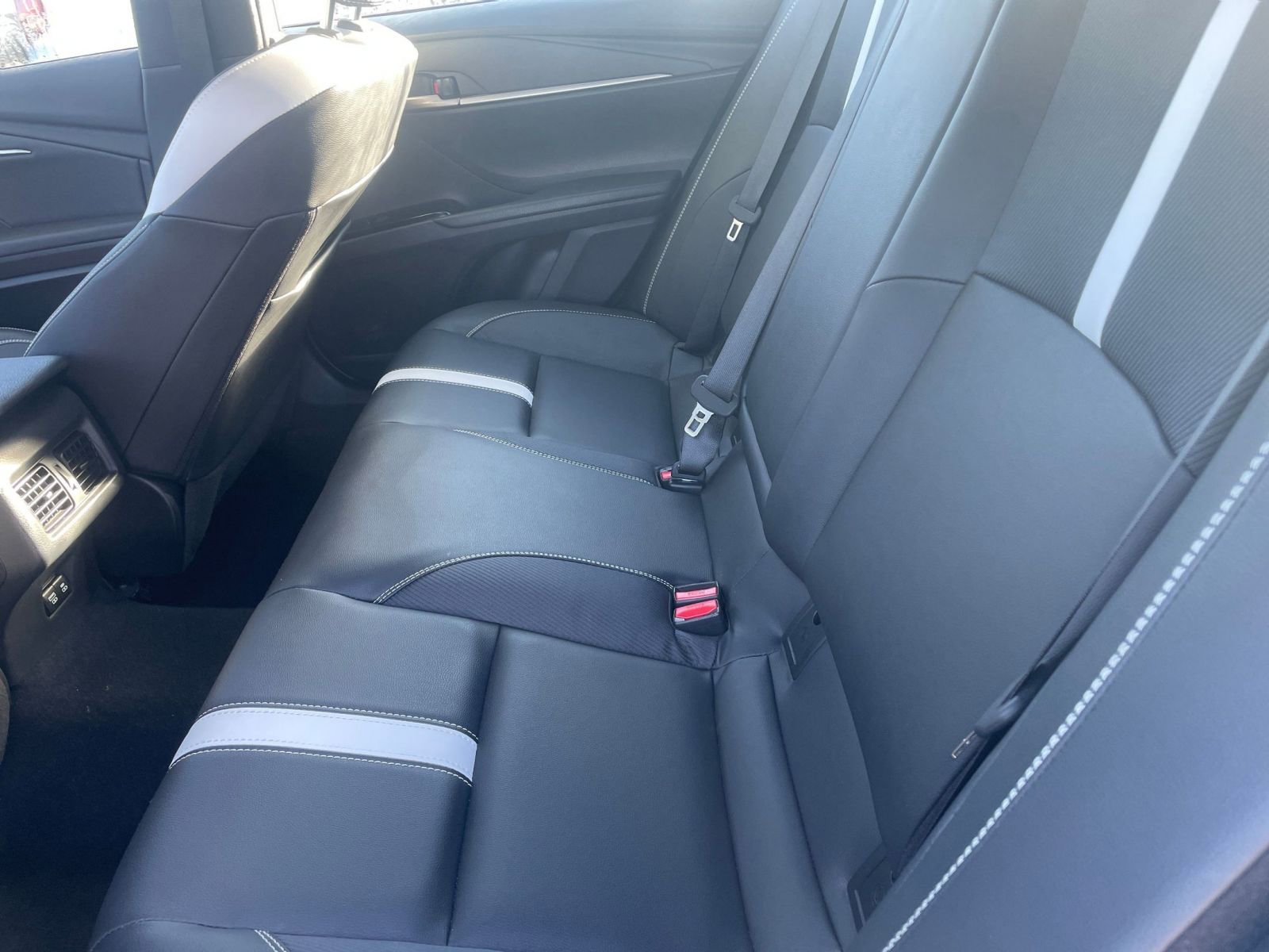 Thumbnail: 2025 Toyota Camry - 25