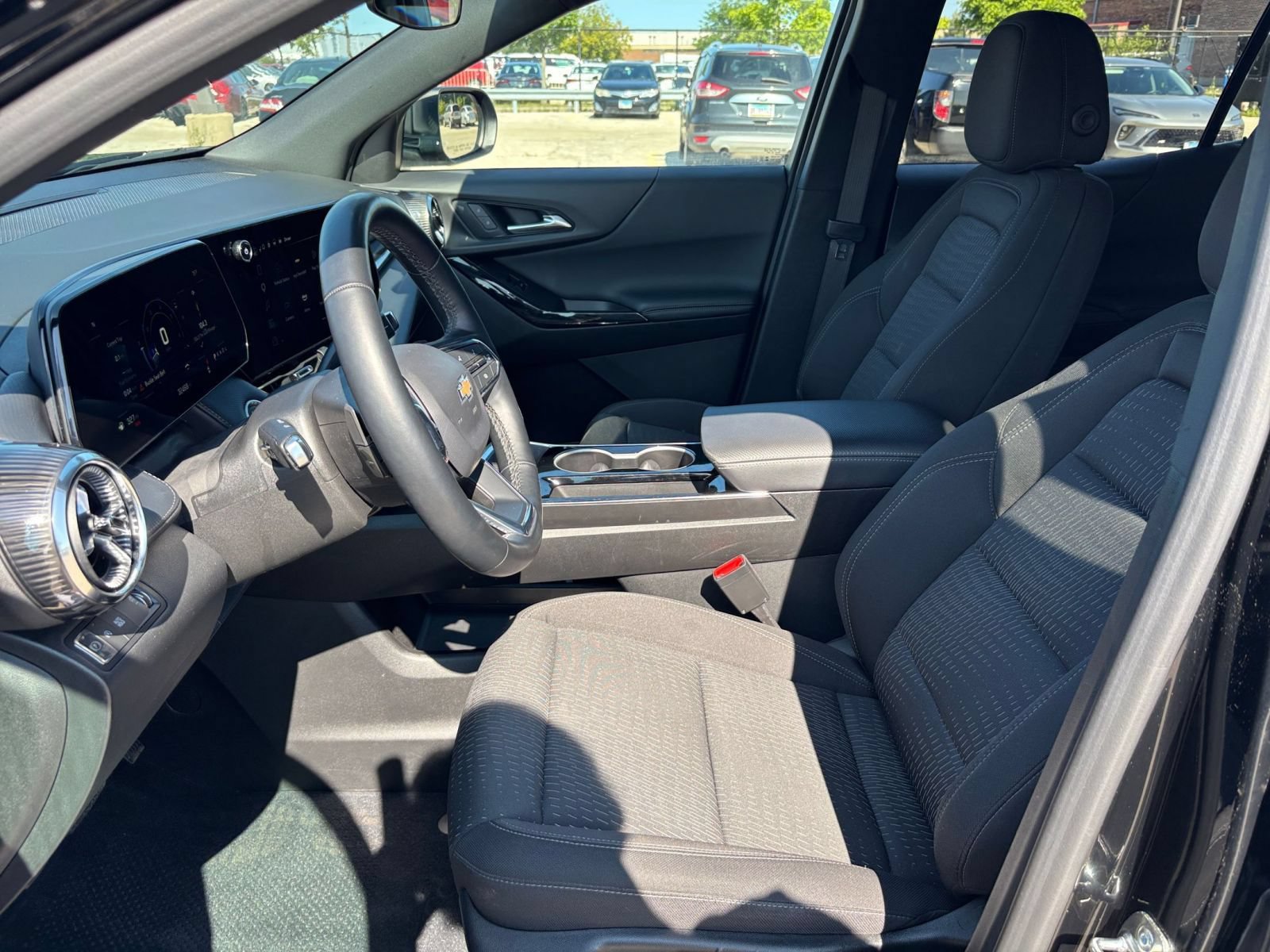 Thumbnail: 2025 Chevrolet Equinox - 26