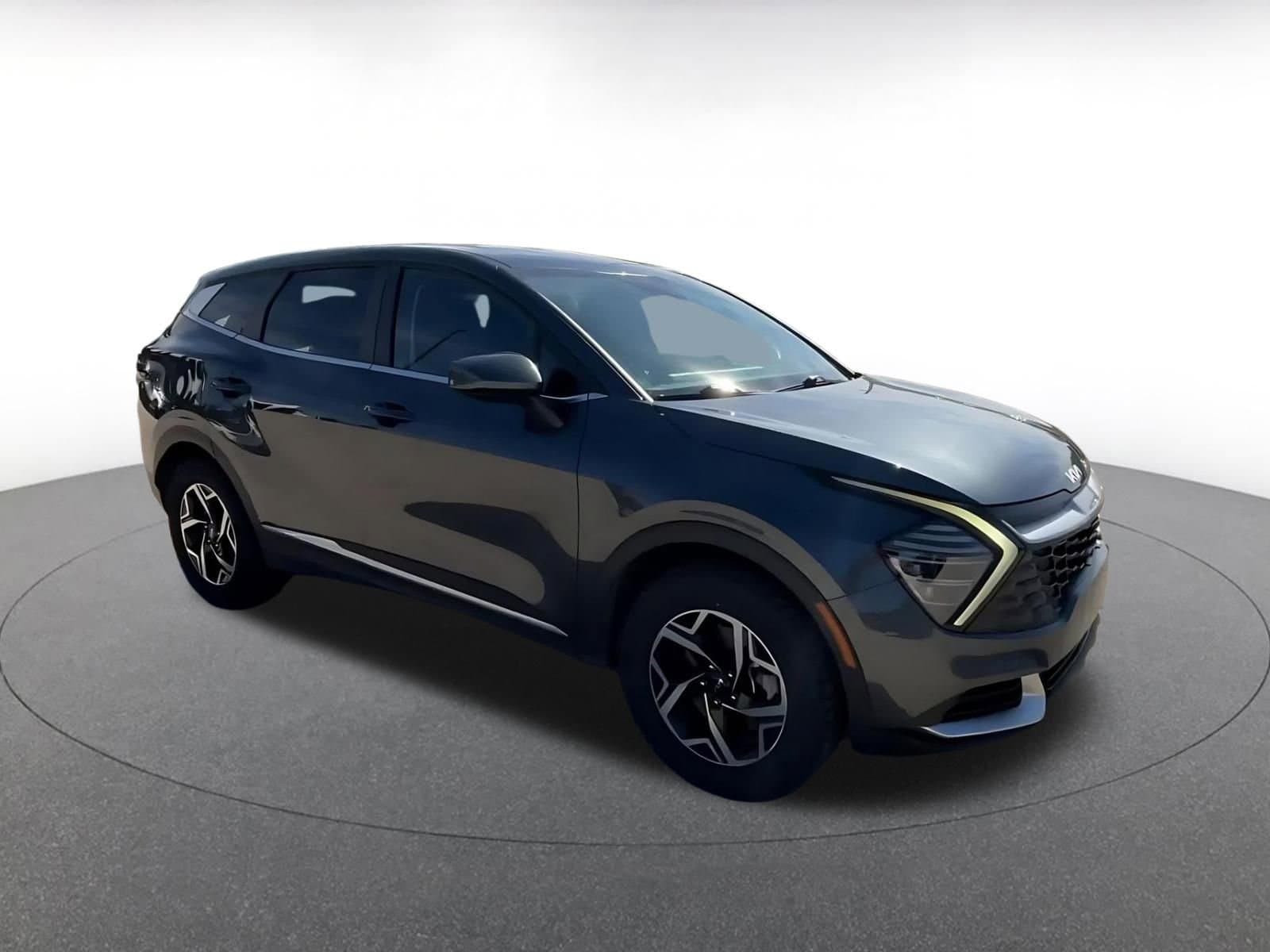 Thumbnail: 2024 Kia Sportage - 2