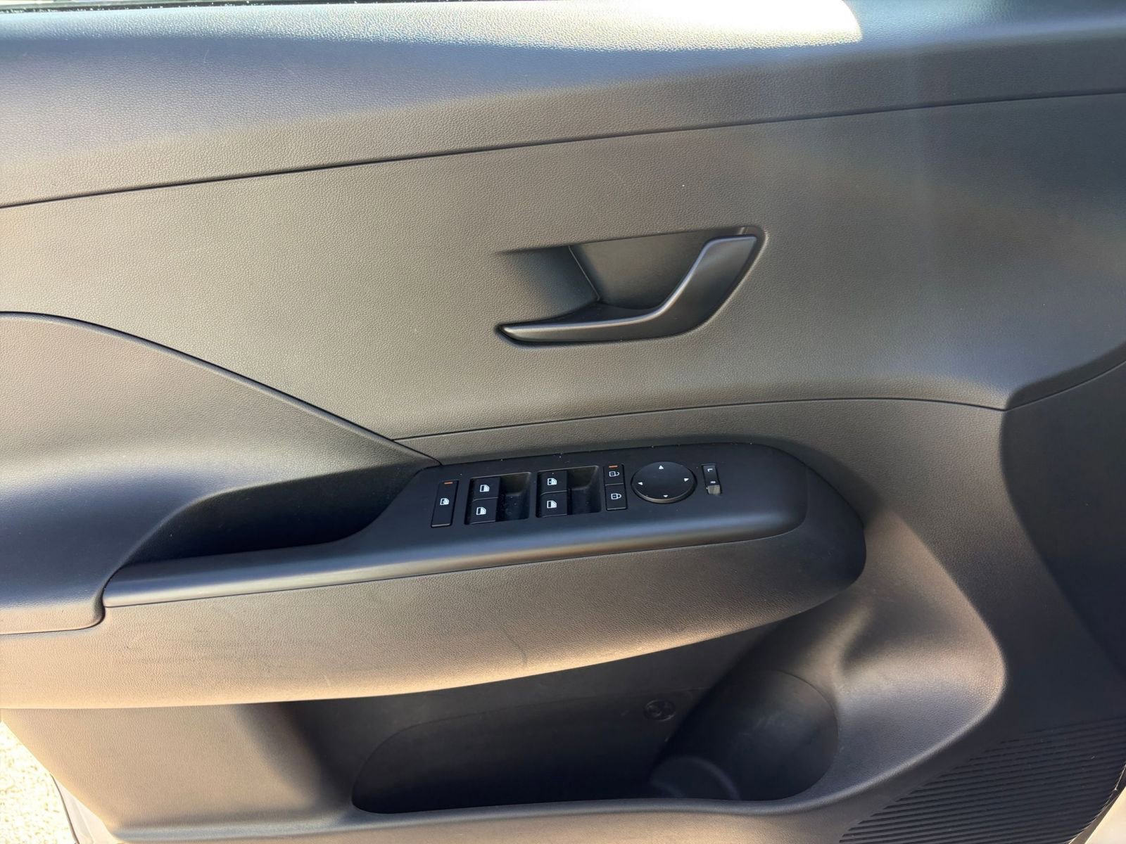 Thumbnail: 2025 Hyundai Kona - 18