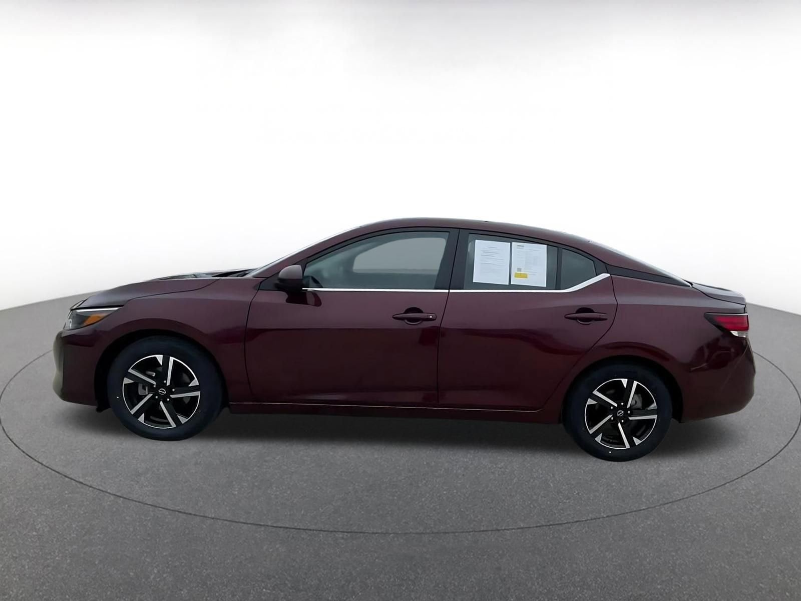 Thumbnail: 2025 Nissan Sentra - 9