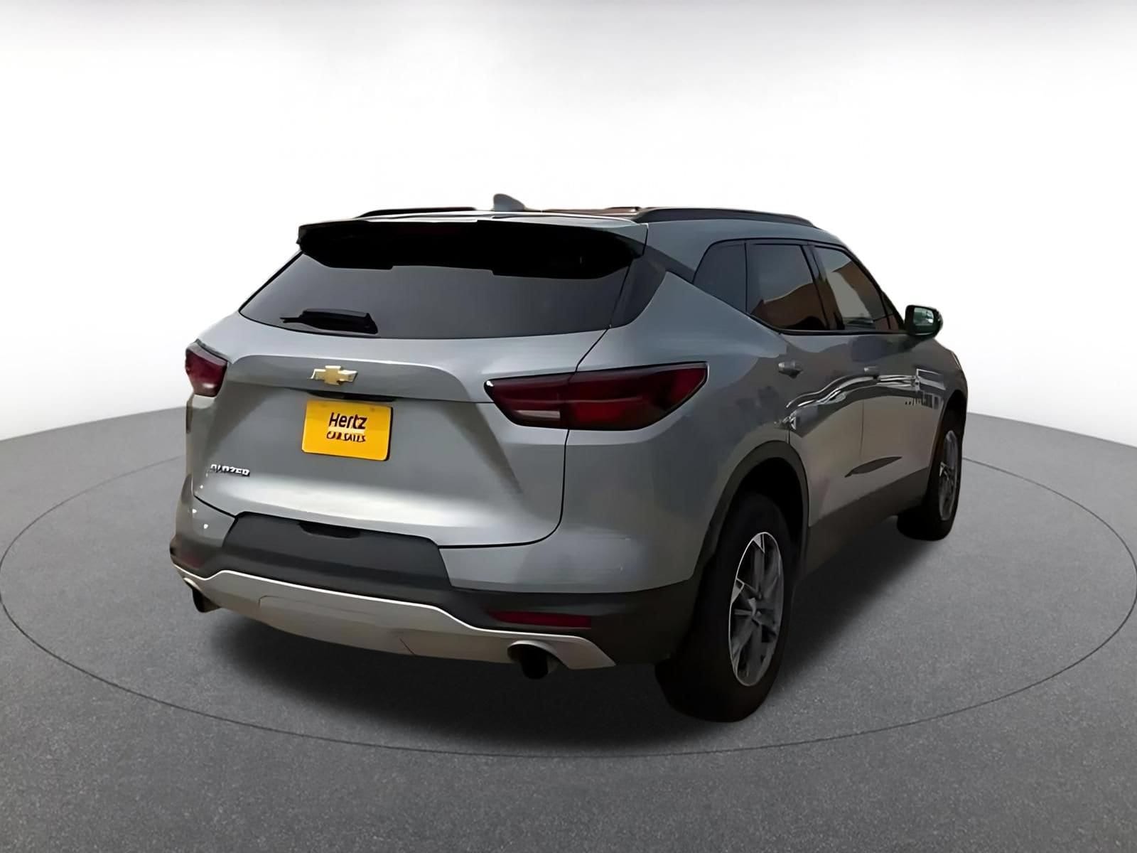 Thumbnail: 2024 Chevrolet Blazer - 11
