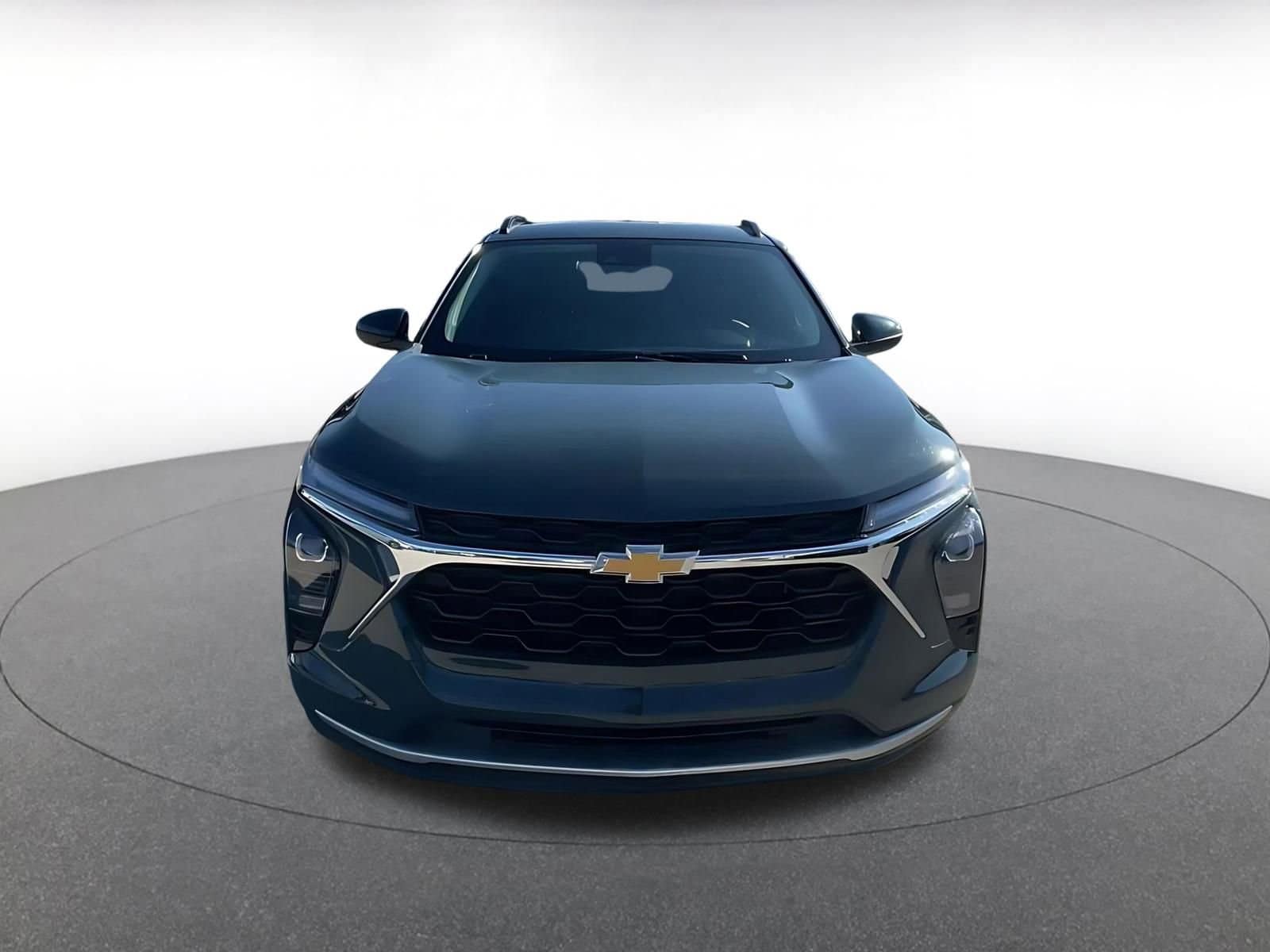 Thumbnail: 2025 Chevrolet Trax - 4