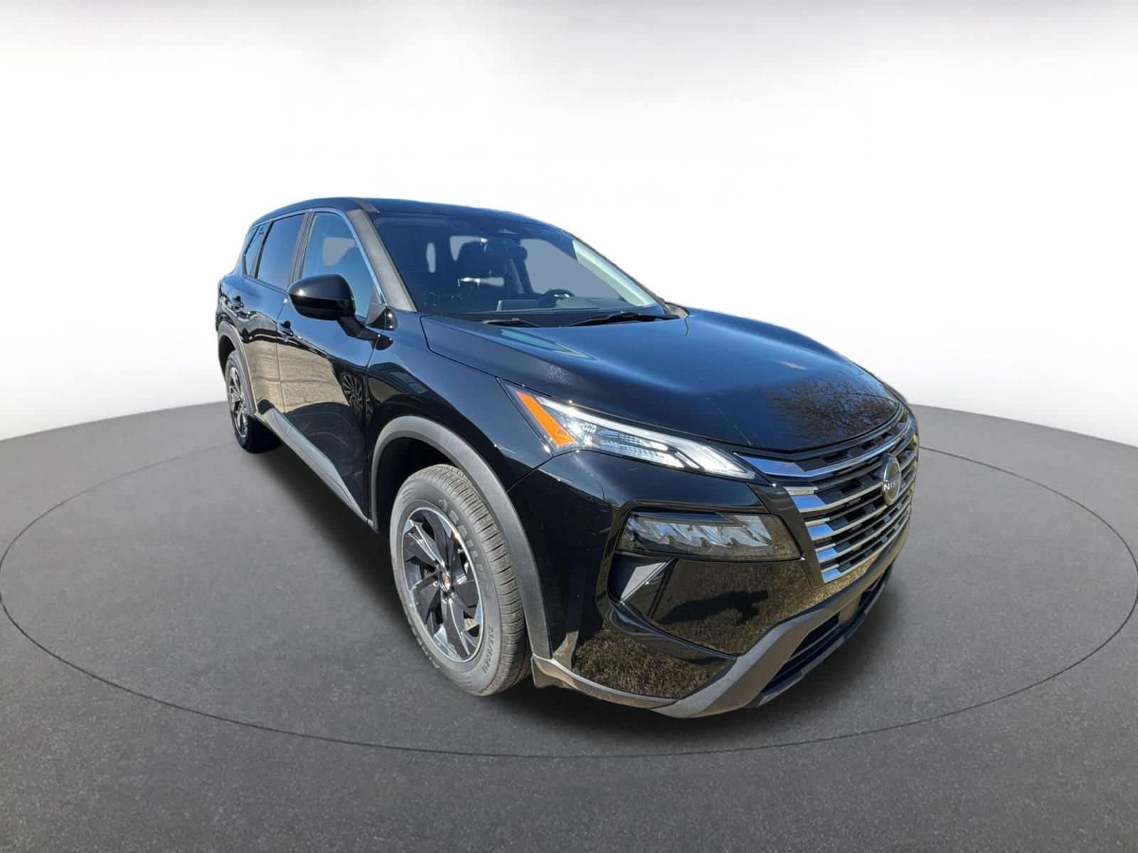 Thumbnail: 2025 Nissan Rogue - 1