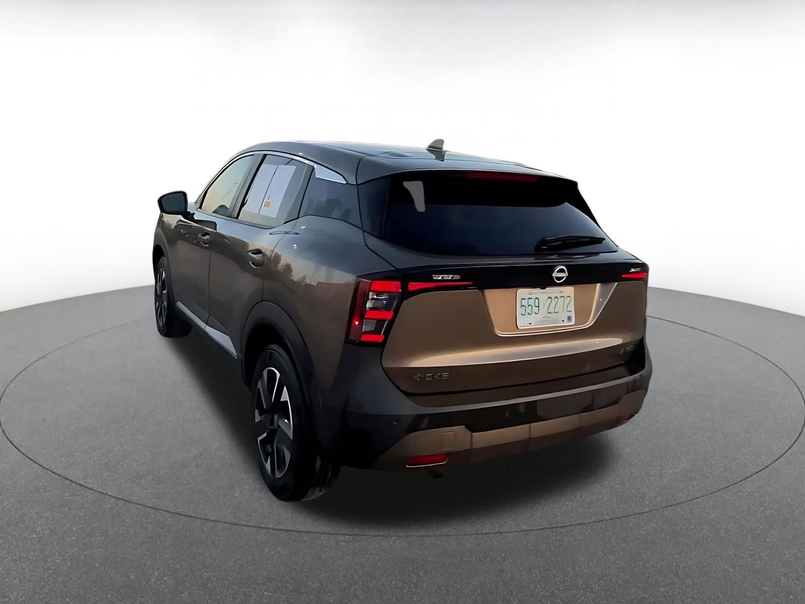 Thumbnail: 2025 Nissan Kicks - 11