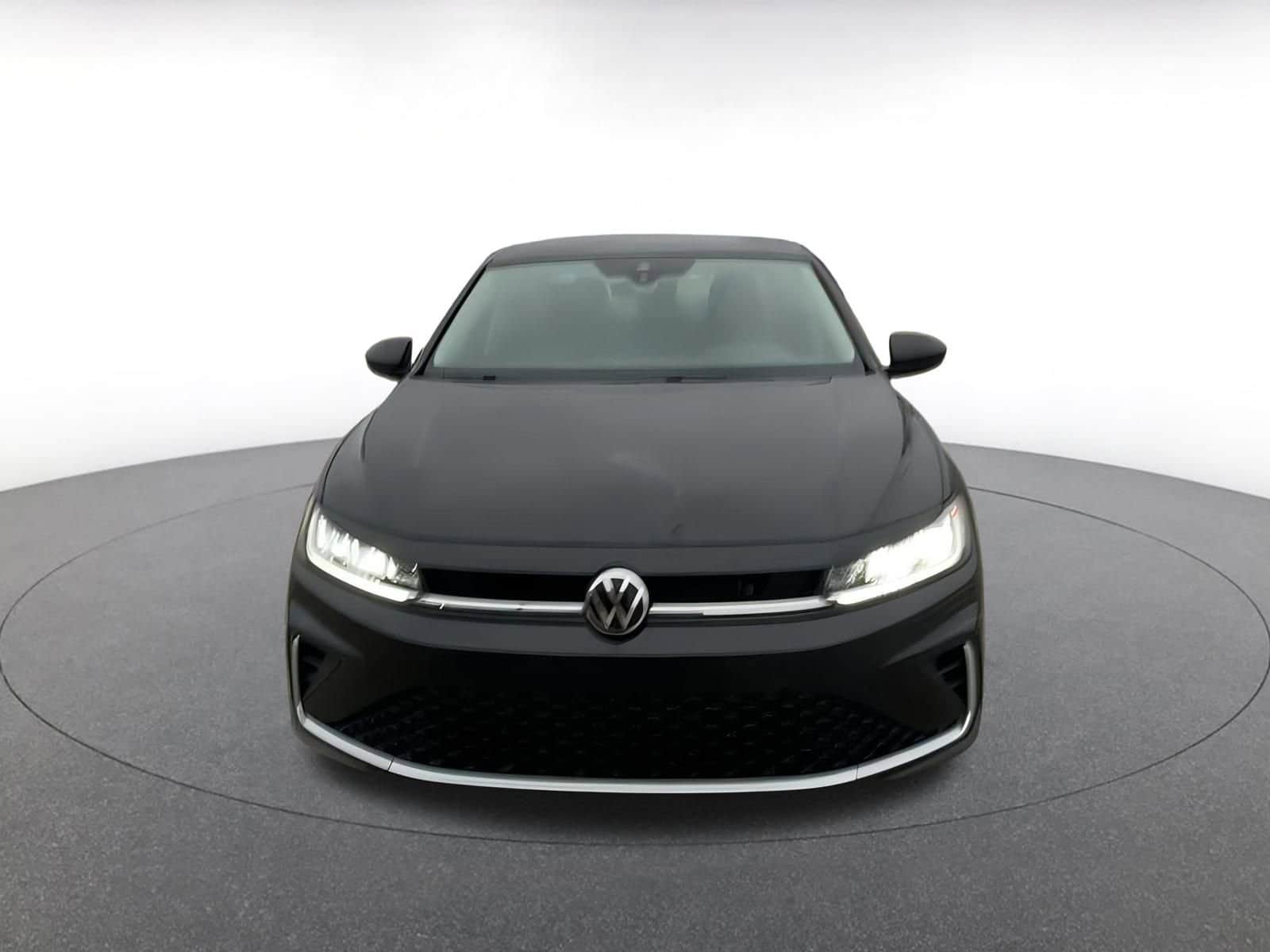 Thumbnail: 2025 Volkswagen Jetta - 4
