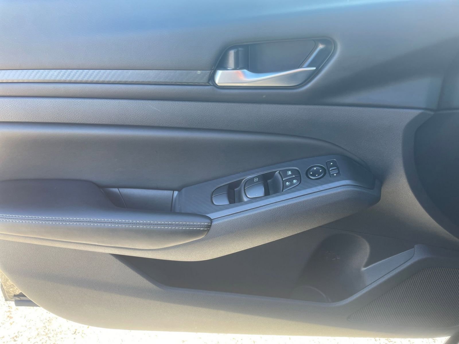 Thumbnail: 2025 Nissan Altima - 18