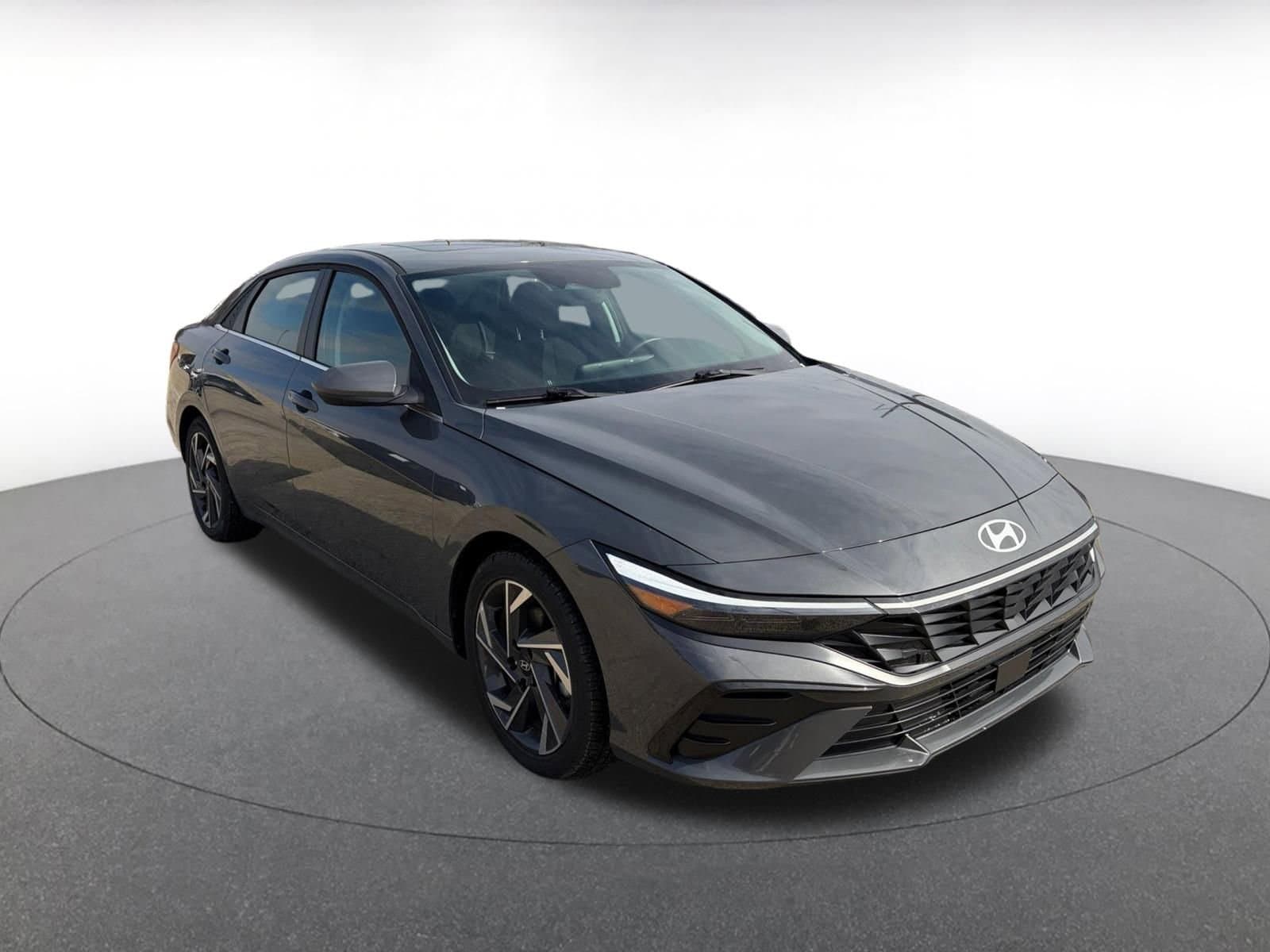 Thumbnail: 2025 Hyundai Elantra - 1