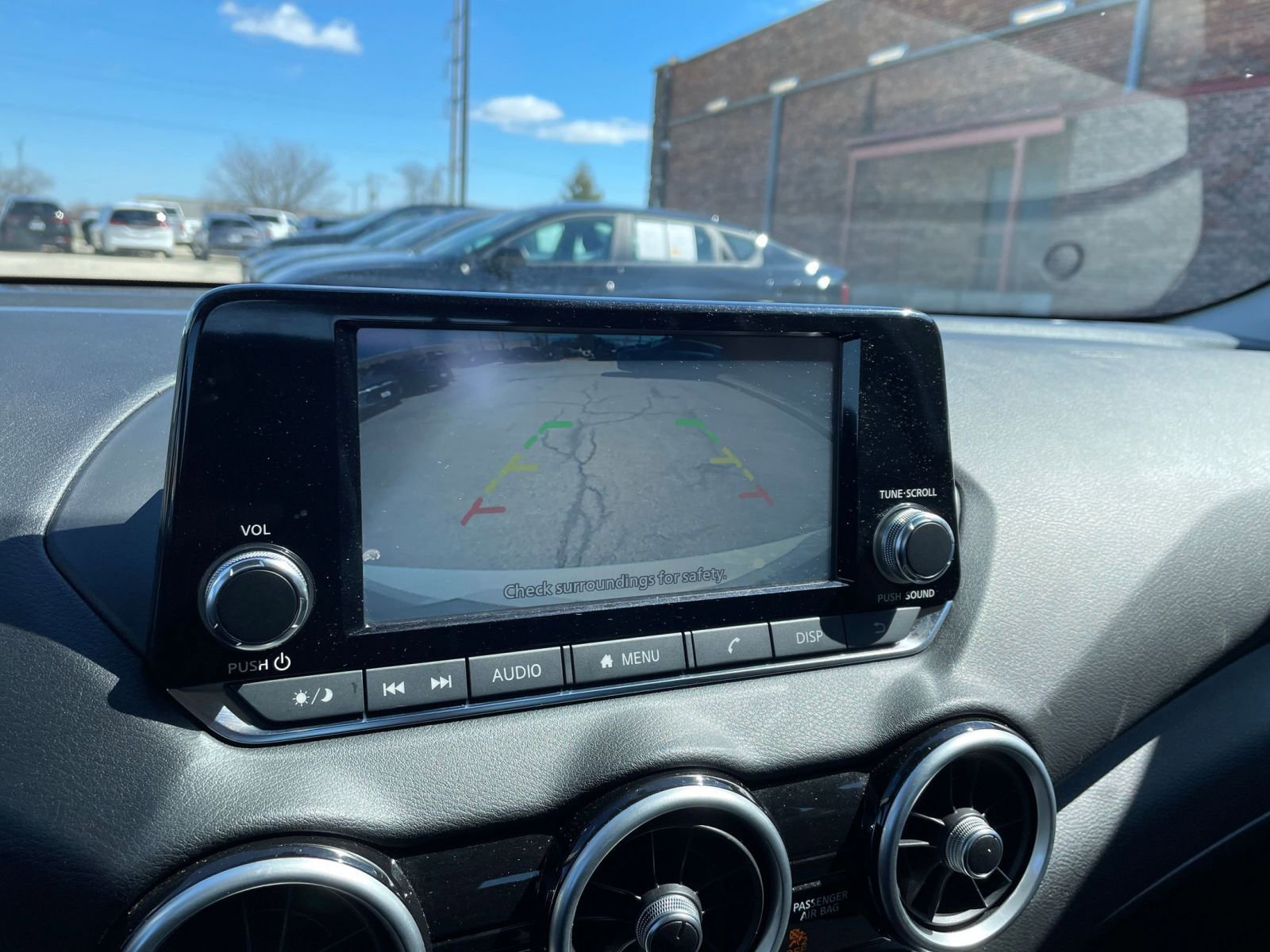 Thumbnail: 2025 Nissan Sentra - 22