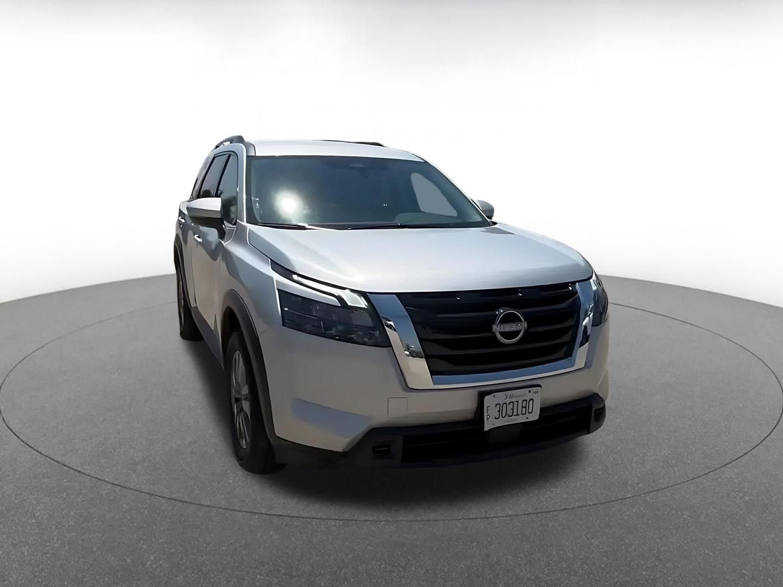 Thumbnail: 2025 Nissan Pathfinder - 3