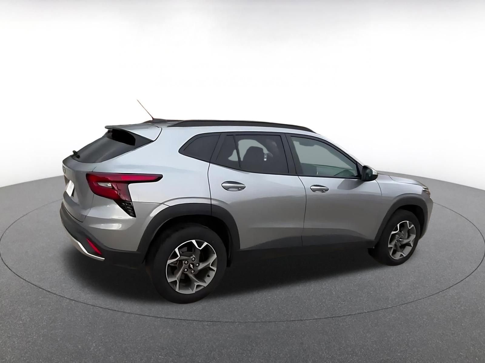 Thumbnail: 2025 Chevrolet Trax - 15
