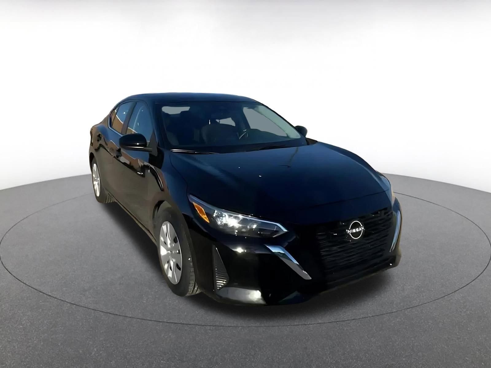 Thumbnail: 2025 Nissan Sentra - 3