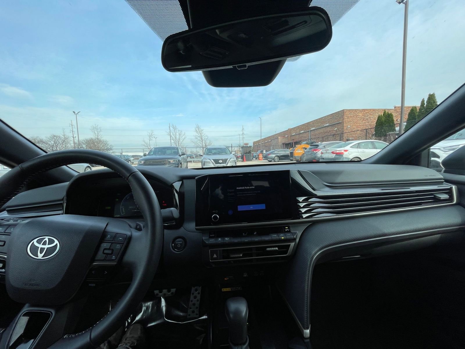 Thumbnail: 2025 Toyota Camry - 33