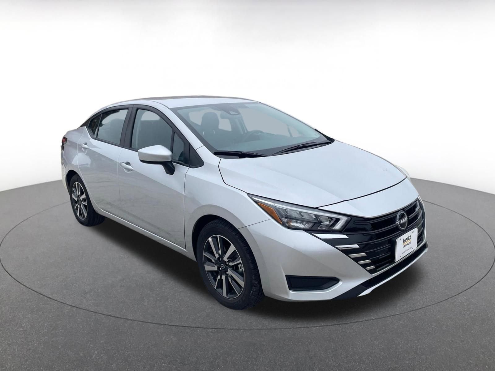 2025 Nissan Versa Sedan SV