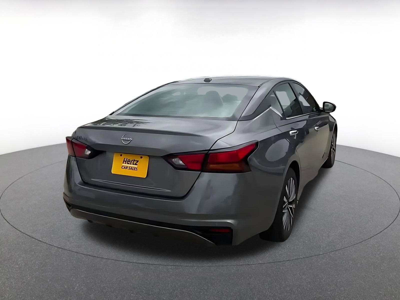 Thumbnail: 2025 Nissan Altima - 15