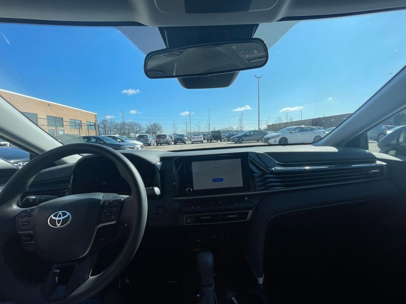 Thumbnail: 2025 Toyota Camry - 33