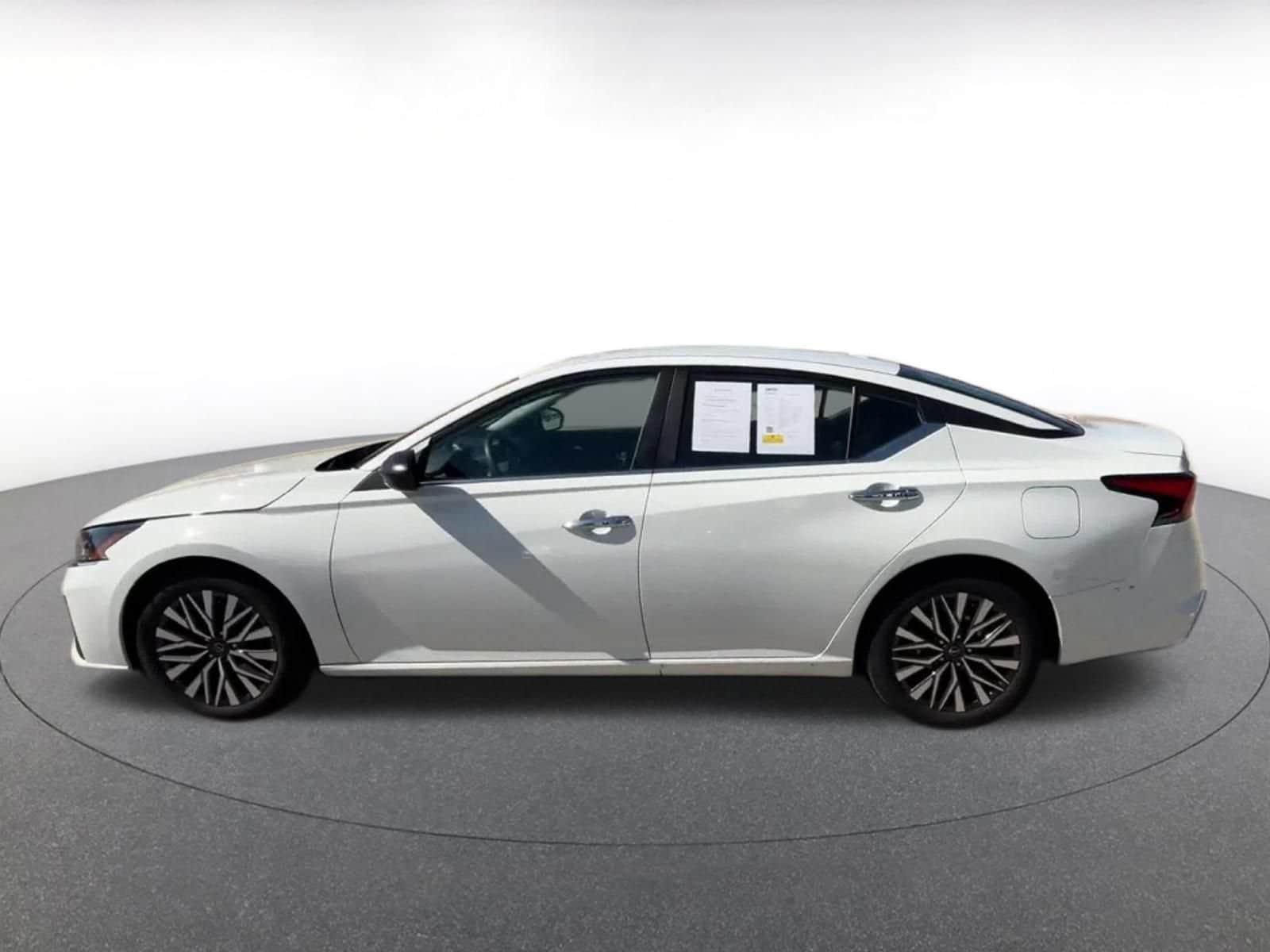 Thumbnail: 2025 Nissan Altima - 7