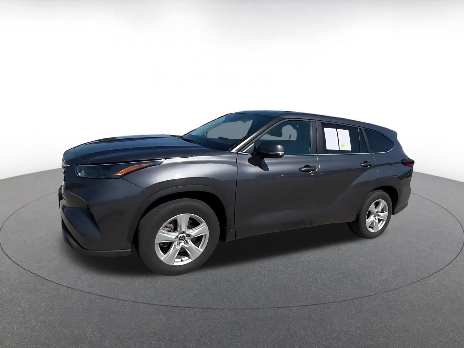 Thumbnail: 2025 Toyota Highlander - 7